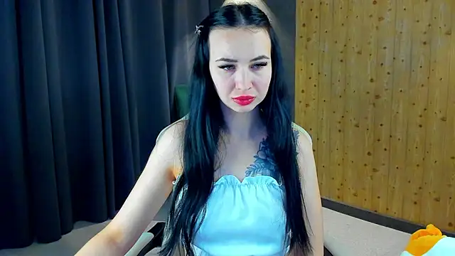 maymalina online show from 04-11-26, 03:44