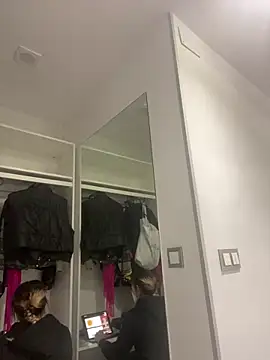 Sexyandtiny online show from 04-03-26, 08:51