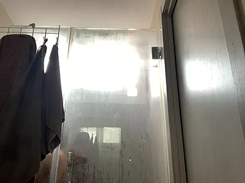 Sexyandtiny online show from 05-08-26, 10:31