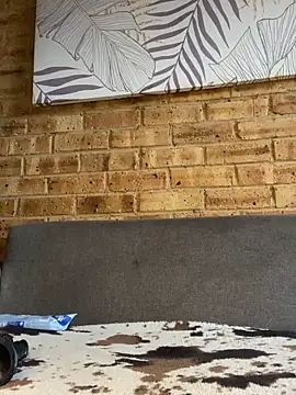 MILLIONDOLLARPUSSY95 online show from 04-13-26, 11:48
