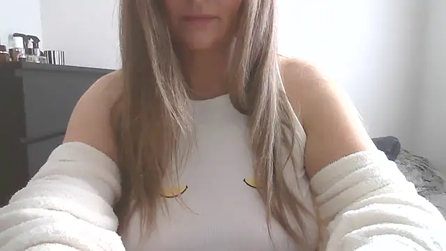 Goddess-GraceX online show from 04-17-26, 02:09