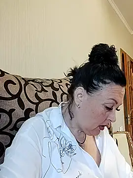 HelgaDennis online show from 07-05-26, 03:45