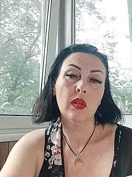 HelgaDennis online show from 07-08-26, 04:11