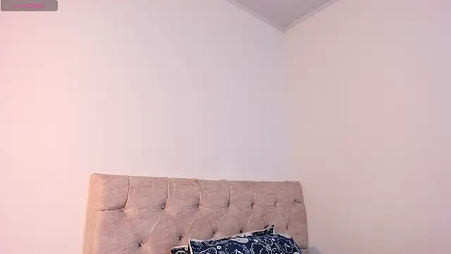 Sofi Martinez1 online show from 06-23-26, 03:21