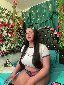 CristalZafiro online show from 03-30-26, 03:02