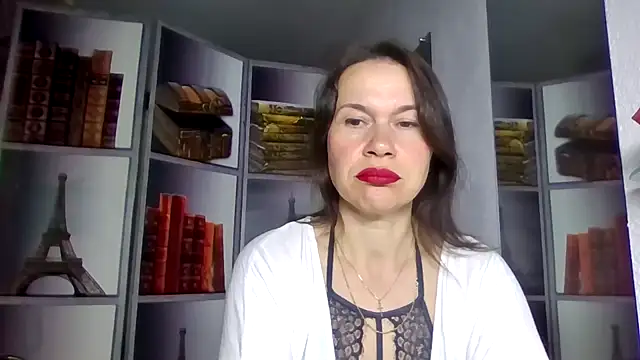 Selena Moo online show from 03-29-26, 08:25