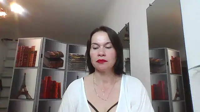 Selena Moo online show from 06-10-26, 10:14