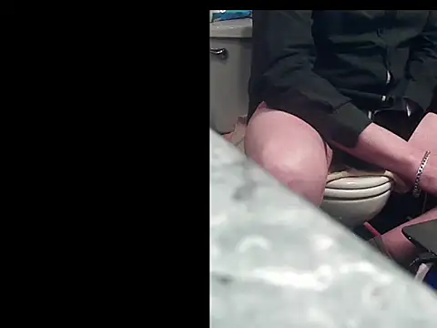 Snapshot of Can_dad chatting on 03-23-26, 03:21 Can dad online show from 03-23-26, 03:21