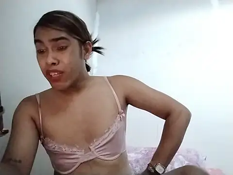 goddessriri01 online show from 06-15-26, 09:55