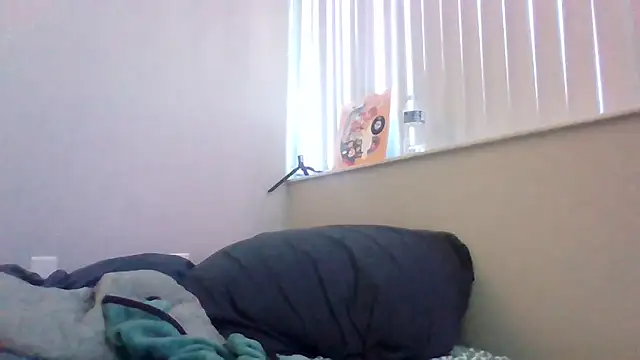 alejandro69420 online show from 05-02-26, 03:06