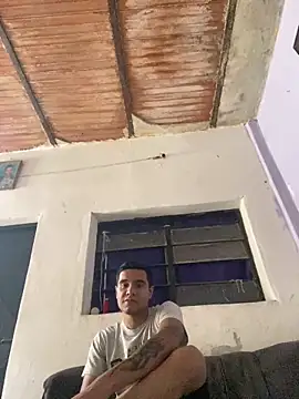 Snapshot of Hotsmale chatting on 04-02-26, 04:15 Hotsmale online show from 04-02-26, 04:15