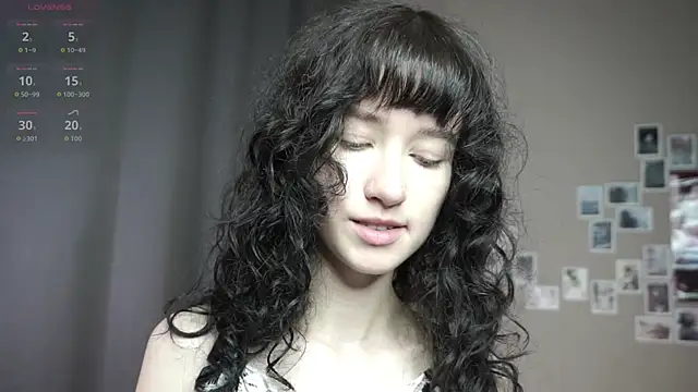 Snapshot of DellaLeck chatting on 07-01-26, 08:19 DellaLeck online show from 07-01-26, 08:19