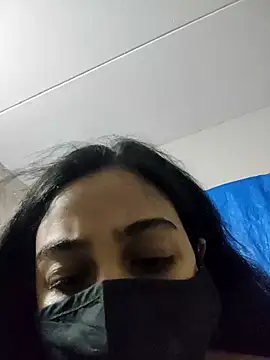 ALIZA FENDY online show from 04-20-26, 01:58
