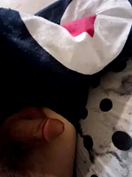 Snapshot of Mas18x chatting on 03-21-26, 06:44 Mas18x online show from 03-21-26, 06:44