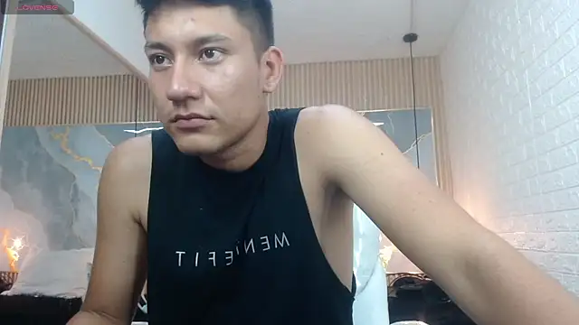 DominantBoy4 online show from 05-07-26, 07:41