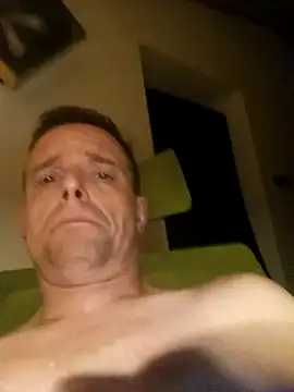 Snapshot of Nadrzeny83 chatting on 03-21-26, 03:22 Nadrzeny83 online show from 03-21-26, 03:22