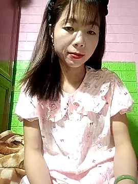 AmyLinee01 online show from 04-23-26, 01:40