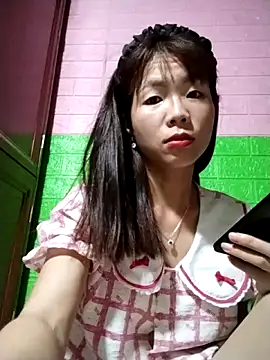 AmyLinee01 online show from 06-07-26, 09:40