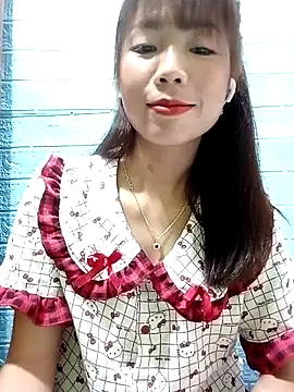 AmyLinee01 online show from 07-22-26, 05:27
