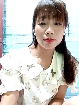 AmyLinee01 online show from 07-28-26, 04:39