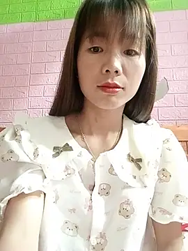 AmyLinee01 online show from 08-08-26, 11:23