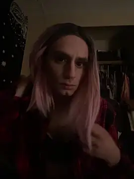 Snapshot of AlexAndriaStrips chatting on 03-21-26, 08:08 AlexAndriaStrips online show from 03-21-26, 08:08