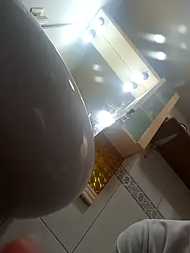 Snapshot of Uwheheheheebb chatting on 03-22-26, 03:48 Uwheheheheebb online show from 03-22-26, 03:48