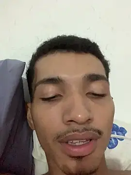 Snapshot of maduu789 chatting on 04-11-26, 10:36 maduu789 online show from 04-11-26, 10:36