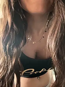 Supremegirlvibes online show from 06-01-26, 05:58