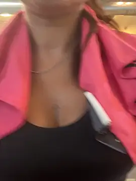 Supremegirlvibes online show from 06-19-26, 06:34