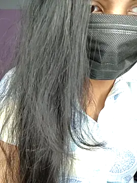 Snapshot of miss_eyekiller12 chatting on 03-31-26, 05:35 miss eyekiller12 online show from 03-31-26, 05:35