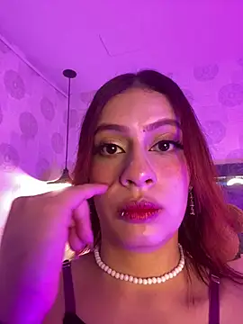 steffmontespink18 online show from 04-28-26, 01:27
