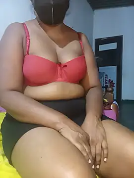 Snapshot of Jayani1978 chatting on 08-06-26, 12:12 Jayani1978 online show from 08-06-26, 12:12