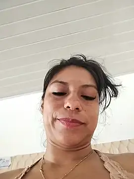 Snapshot of AngelicaStorms chatting on 07-28-26, 04:39 AngelicaStorms online show from 07-28-26, 04:39