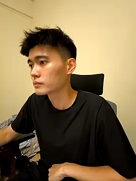 CalvinHY online show from 08-05-26, 10:29