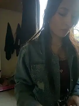 Itze Mua online show from 06-12-26, 10:52