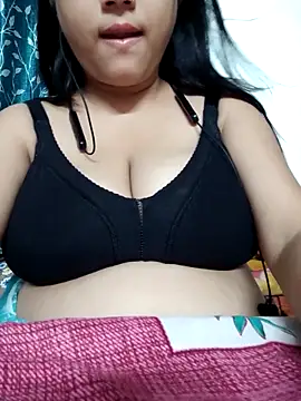 strip mayuri online show from 04-14-26, 07:42