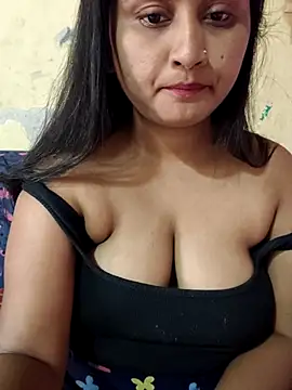 Tridha 2 online show from 06-06-26, 08:52