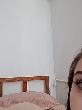 Snapshot of icedrosemarye chatting on 03-26-26, 01:28 icedrosemarye online show from 03-26-26, 01:28