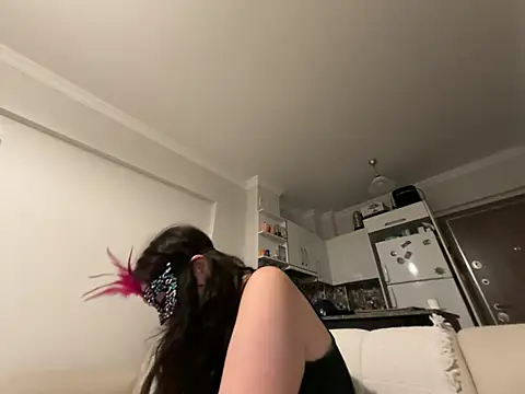 lilyums online show from 07-21-26, 07:49