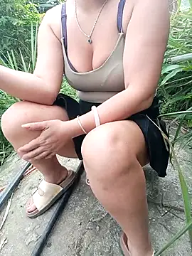 Snapshot of sena_baby chatting on 04-14-26, 07:58 sena baby online show from 04-14-26, 07:58