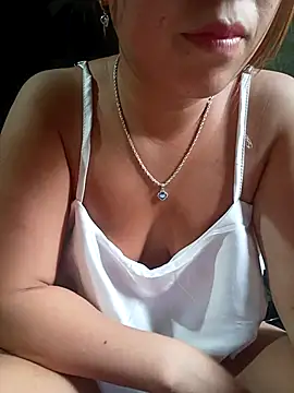 Snapshot of sena_baby chatting on 04-20-26, 11:39 sena baby online show from 04-20-26, 11:39
