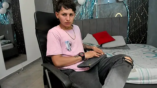 thebaby col online show from 03-25-26, 08:26