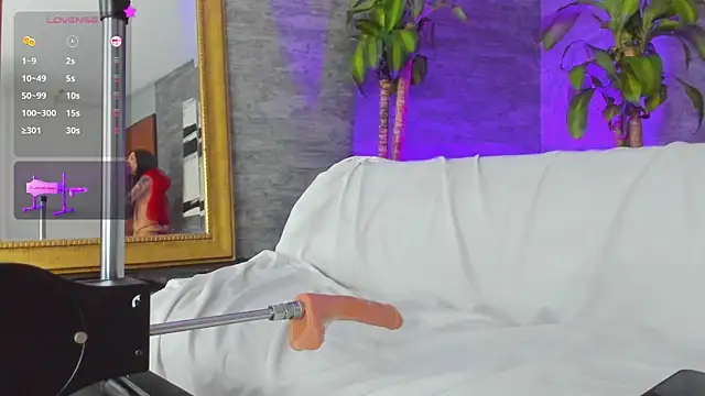 Lilith moonx online show from 03-26-26, 09:09
