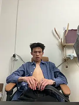 zzzzppp3 online show from 04-29-26, 08:18