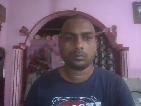 Snapshot of sai9910 chatting on 04-10-26, 09:14 sai9910 online show from 04-10-26, 09:14