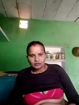 Snapshot of Shivani09900 chatting on 06-13-26, 07:39 Shivani09900 online show from 06-13-26, 07:39