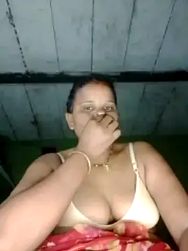 Snapshot of Shivani09900 chatting on 06-26-26, 07:29 Shivani09900 online show from 06-26-26, 07:29