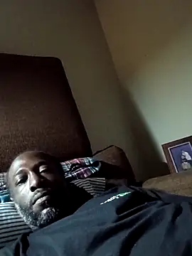 Snapshot of KingBlackStallion chatting on 04-03-26, 06:33 KingBlackStallion online show from 04-03-26, 06:33