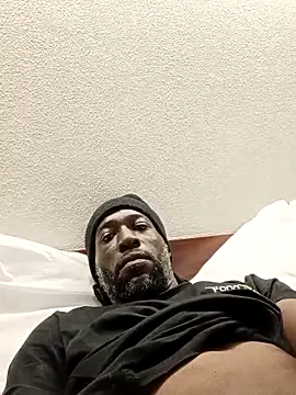 Snapshot of KingBlackStallion chatting on 04-08-26, 01:55 KingBlackStallion online show from 04-08-26, 01:55